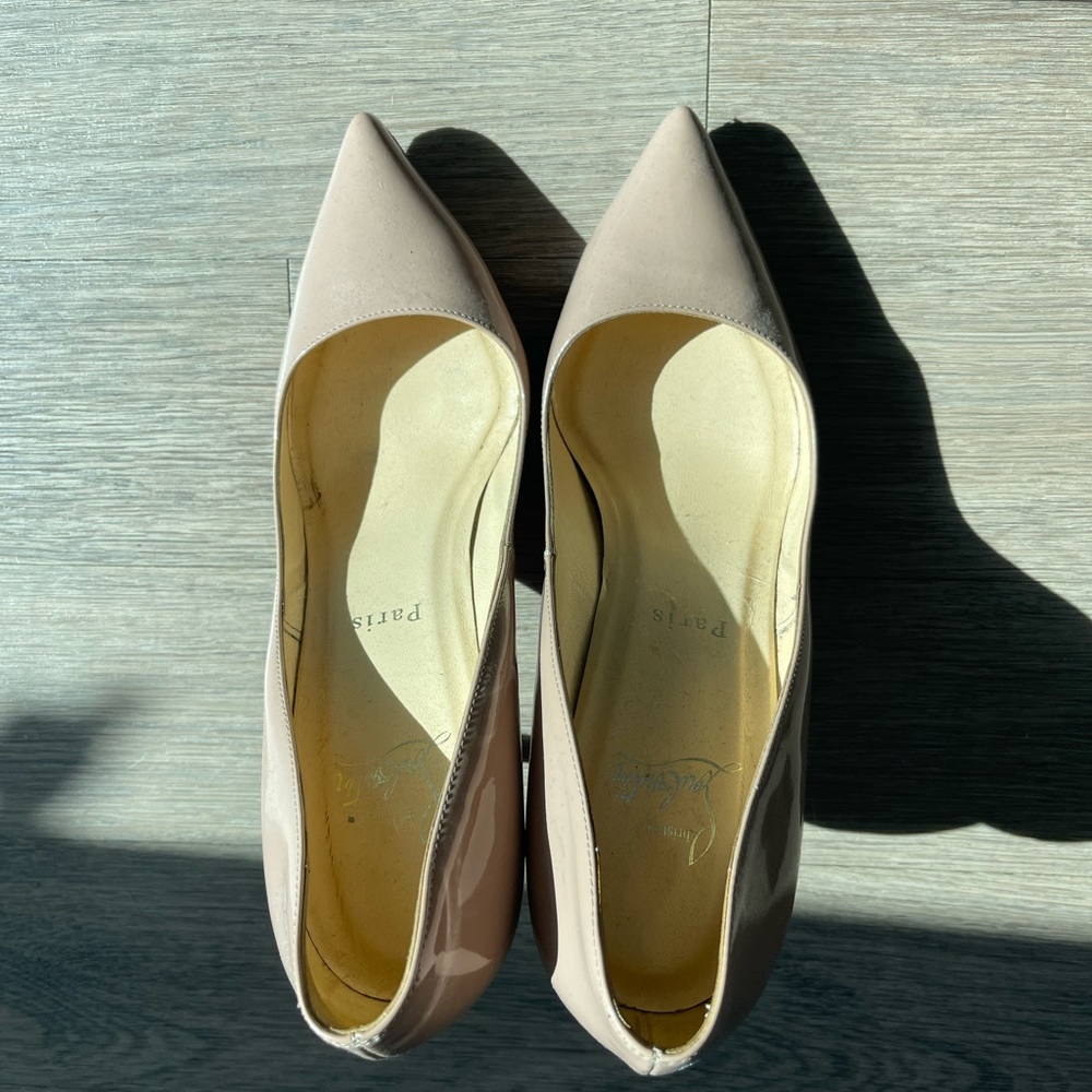 TAN PATENT LEATHER CHRISTIAN LOUBOUTIN SO KATE PUMPS